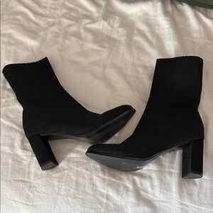 Elegant Black Women's Boots